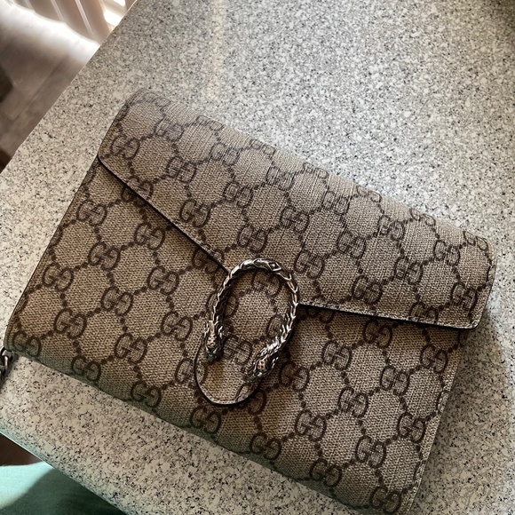 Gucci Handbags - USED DIONYSUS GG SUPREME CHAIN WALLET